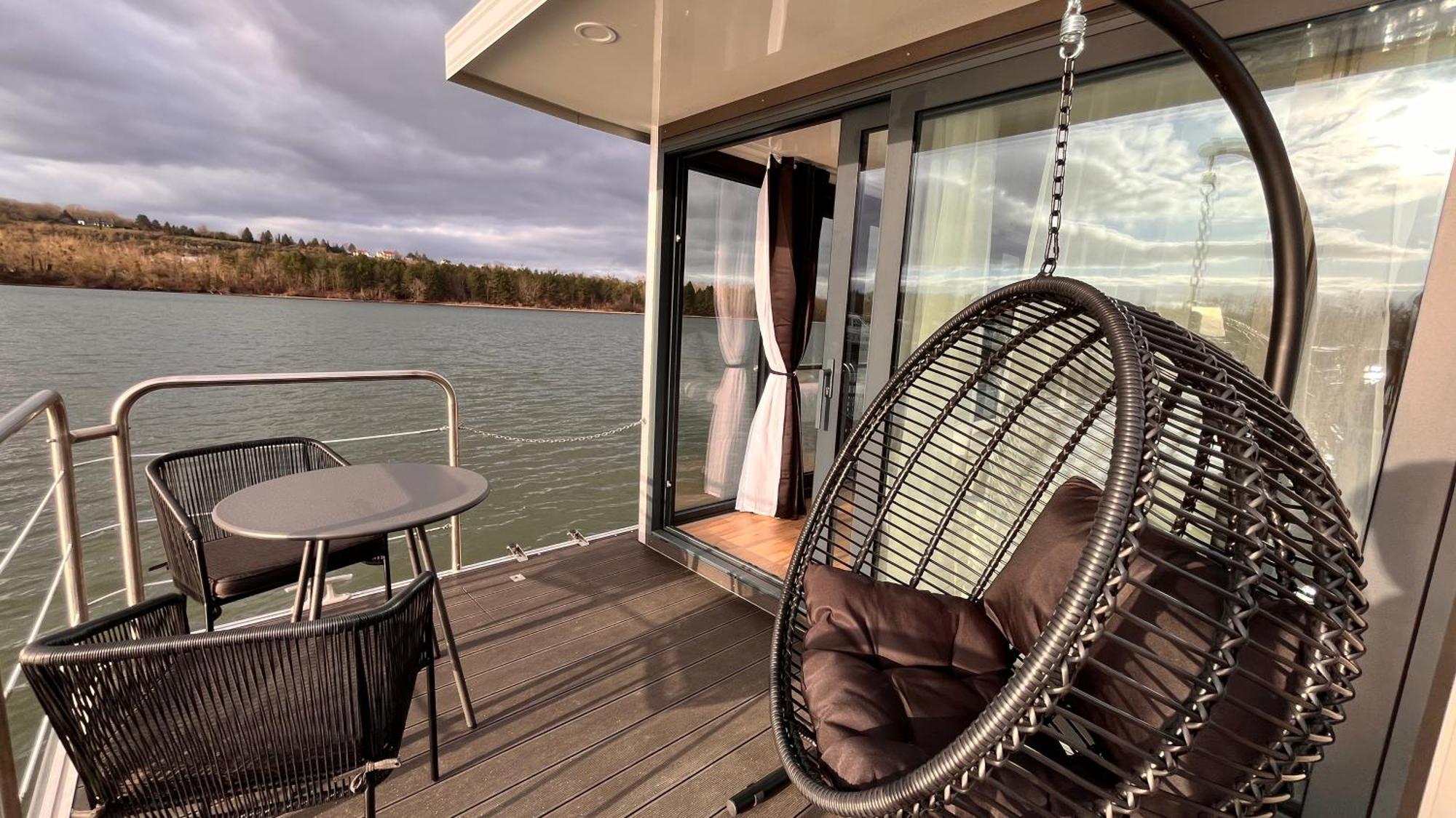 L'Escale Royale Saint-Martin-La-Garenne Port Ilon - Seine - Giverny Exterior foto